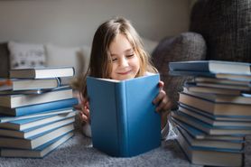 Książki dla dziewięciolatki. Top 5 polecanych książek dla dziewczynek