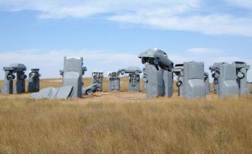 Carhenge - dziwaczny pomysł na recykling