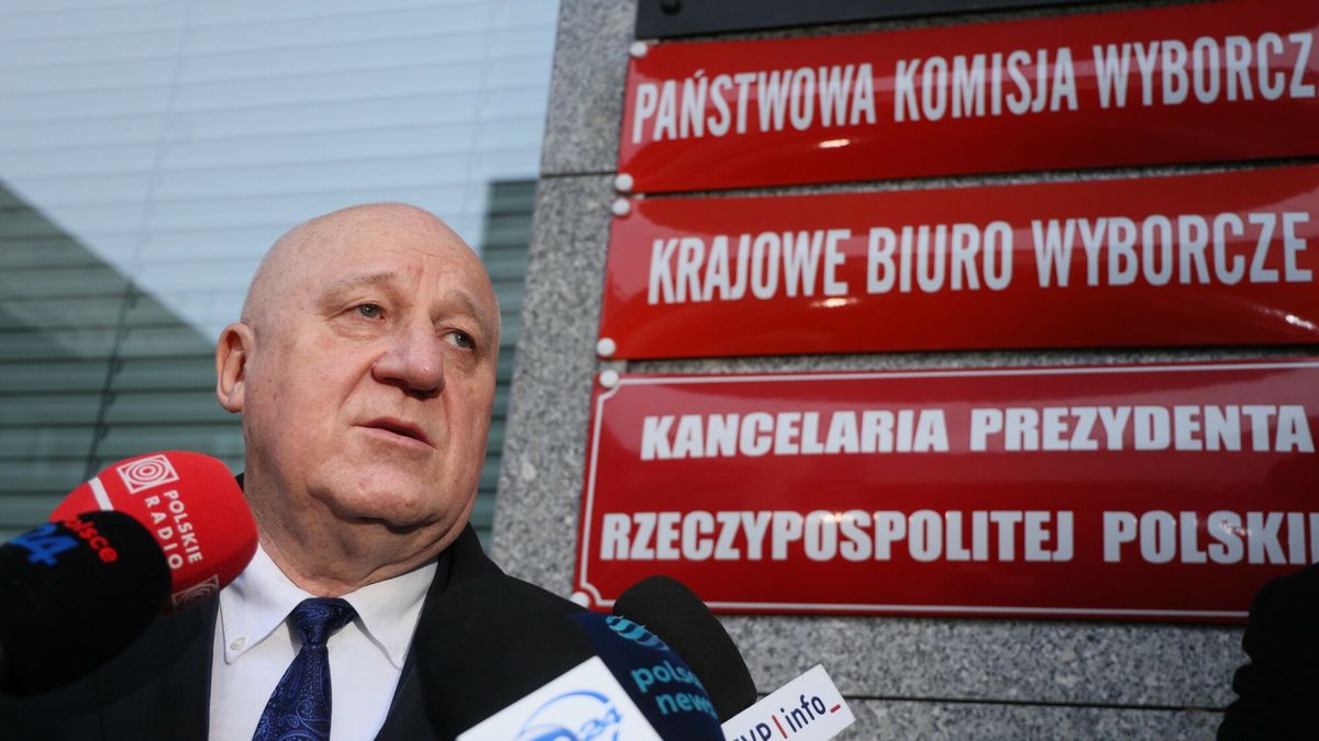 Posiedzenie PKW ws. PiS
Fot. Pawel Wodzynski/East News, Warszawa, 30.12.2024. Posiedzenie Panstwowej Komisji Wyborczej w sprawie uchwaly dot. sprawozdania finansowego komitetu PiS z ostatnich wyborow parlamentarnych.
N/z: szef PKW Sylwester Marciniak
Pawel Wodzynski