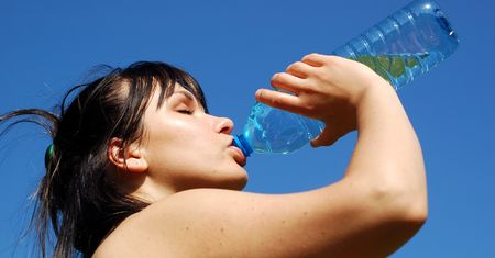 Pijesz za mało wody? Prawdę ujawni prosty test