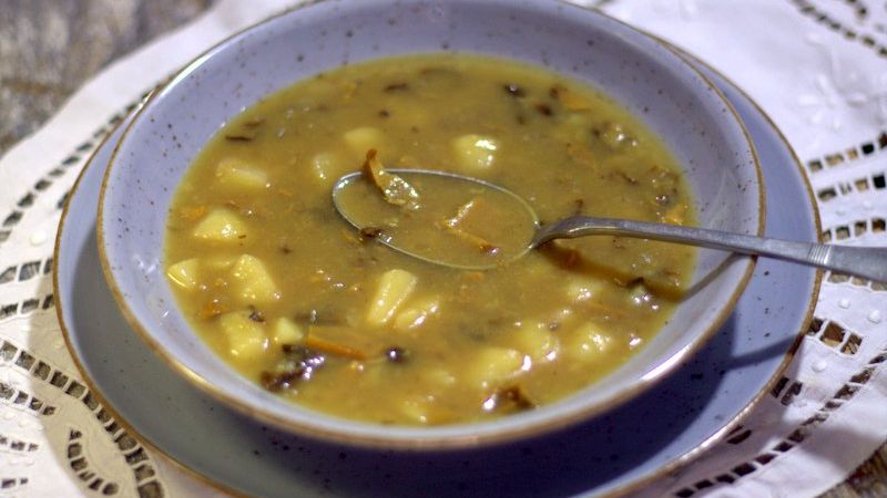 Żur postny z grzybami