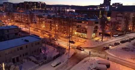 Śnieżyce w Trójmieście. Na drogach panują trudne warunki