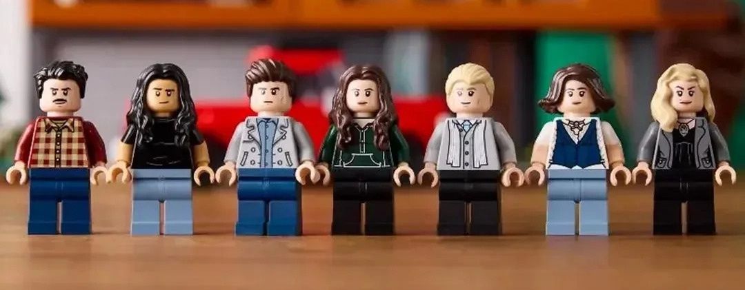 LEGO from "Twilight" officially in February! The Cullen house looks stunning.