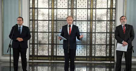 Wybory 2020. Niektórzy politycy Porozumienia chcą głosowania korespondencyjnego w maju