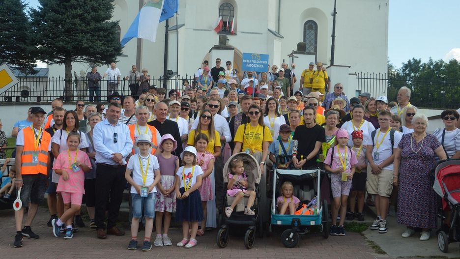 175 Pielgrzymka Radoszycka wyruszyła na Jasną Górę