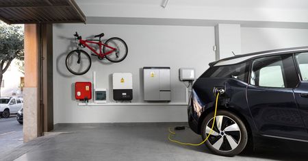 Pozwał wspólnotę ws. ładowarki do elektryka. Oto co powiedział sąd