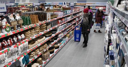 To ulubiony sklep Polaków. Ponad 60 proc. robi tam zakupy