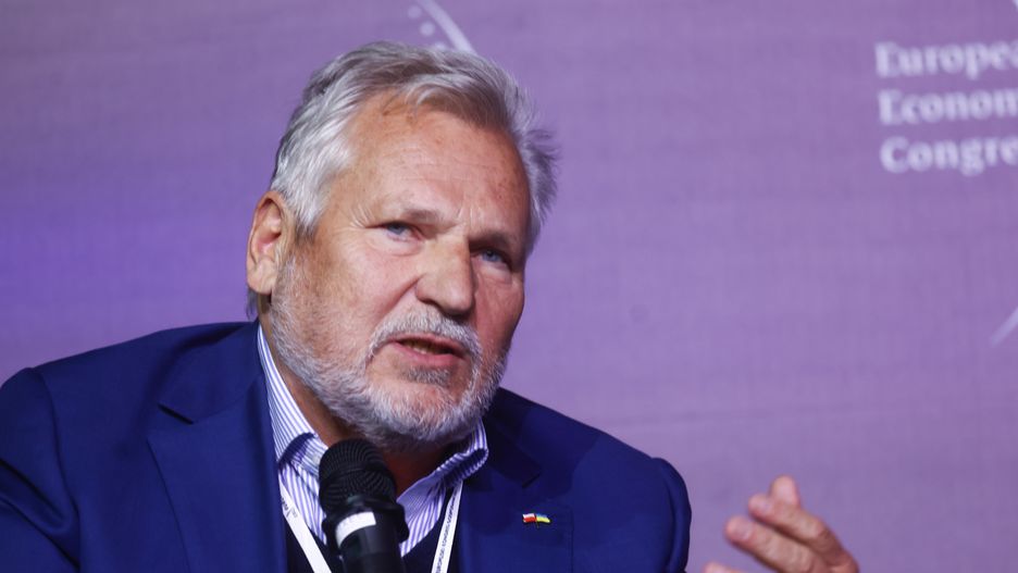 Poland's former presidents Aleksander Kwasniewski attends the 15th edition of the European Economic Congress at International Congress Centre in Katowice, Poland on April 24, 2023.  EEC is a representative and open forum for debate on the future of the European and Polish economy and the largest business meeting in Central Europe.  (Photo by Beata Zawrzel/NurPhoto via Getty Images)