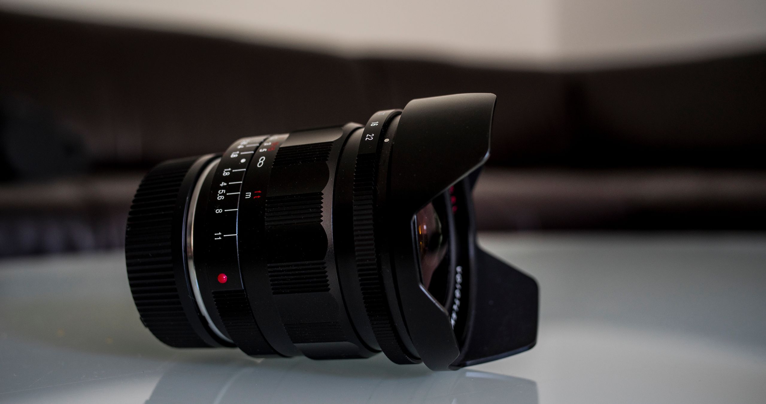 Voigtländer Ultron 21 mm f/1,8 ASPHERICAL - czarny koń ze stajni Cosina [recenzja] 8