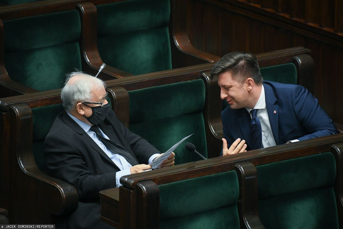 Jarosław Kaczyński i Michał Dworczyk w Sejmie