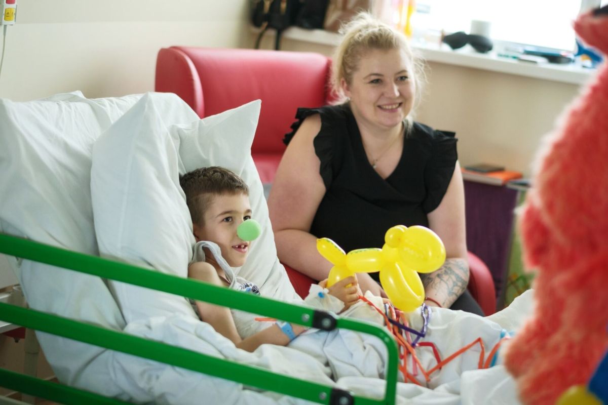 Celem akcji jest zatroszczenie się o opiekunów dzieci w szpitalach.