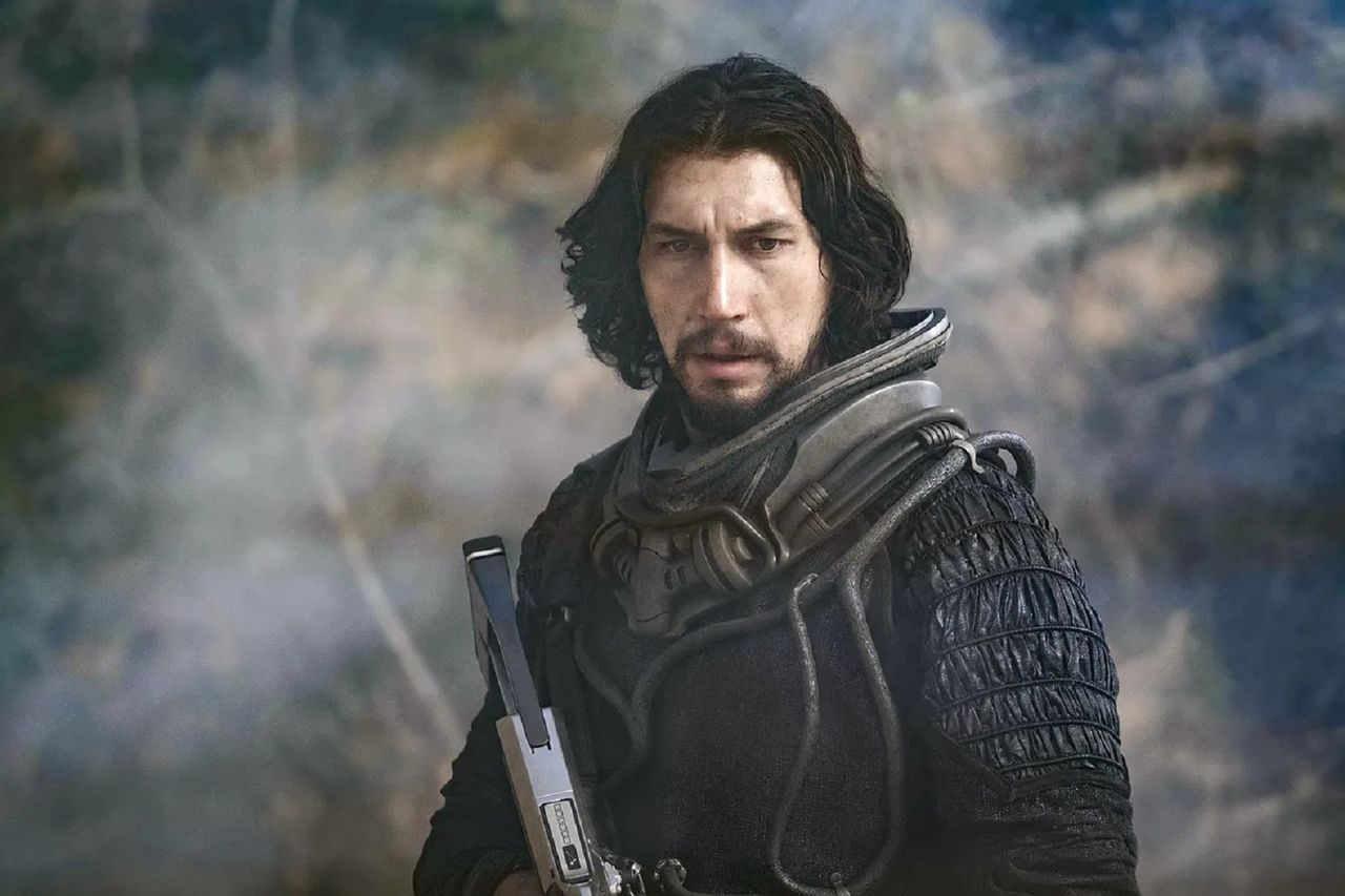 Adam Driver w filmie "65" Scotta Becka i Bryana Woodsa