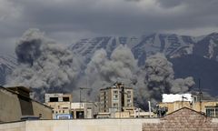 W ten sposób wybierają cele w Iranie. Kontrowersje wokół użycia modelu AI