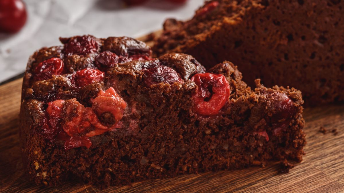 Ciasto czekoladowe z wiśniami - Pyszności