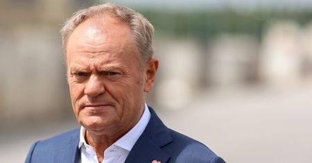 Tusk o przeszłości Nawrockiego. Wymienia nazwiska