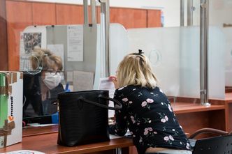 Darowizna w rodzinie. Fiskus uparcie nalicza podatek. "Zbędny formalizm"