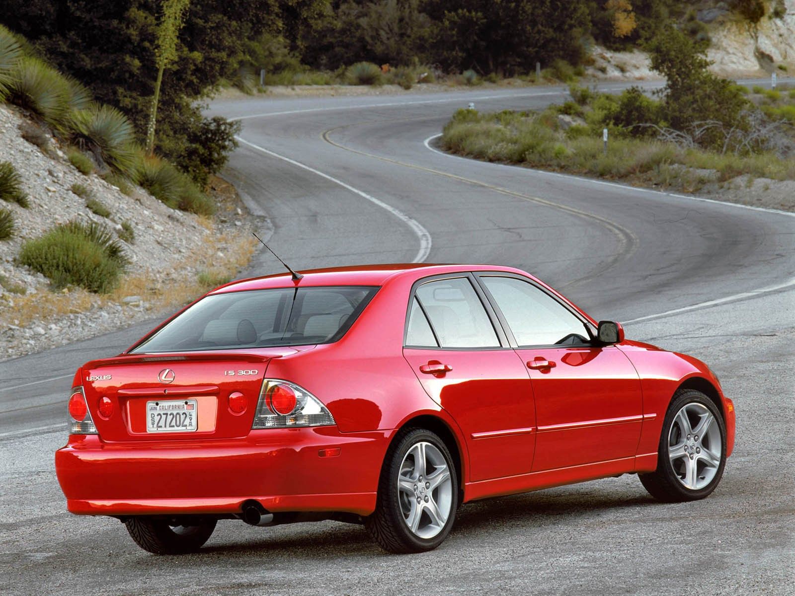 Lexus IS