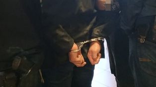 Sochaczew: Wybijał szyby i kradł. 33-latek zatrzymany