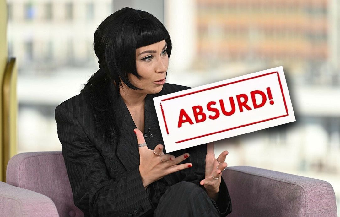 Wstrząsające zdanie pada już na okładce. Mery Spolsky zrobiła to celowo