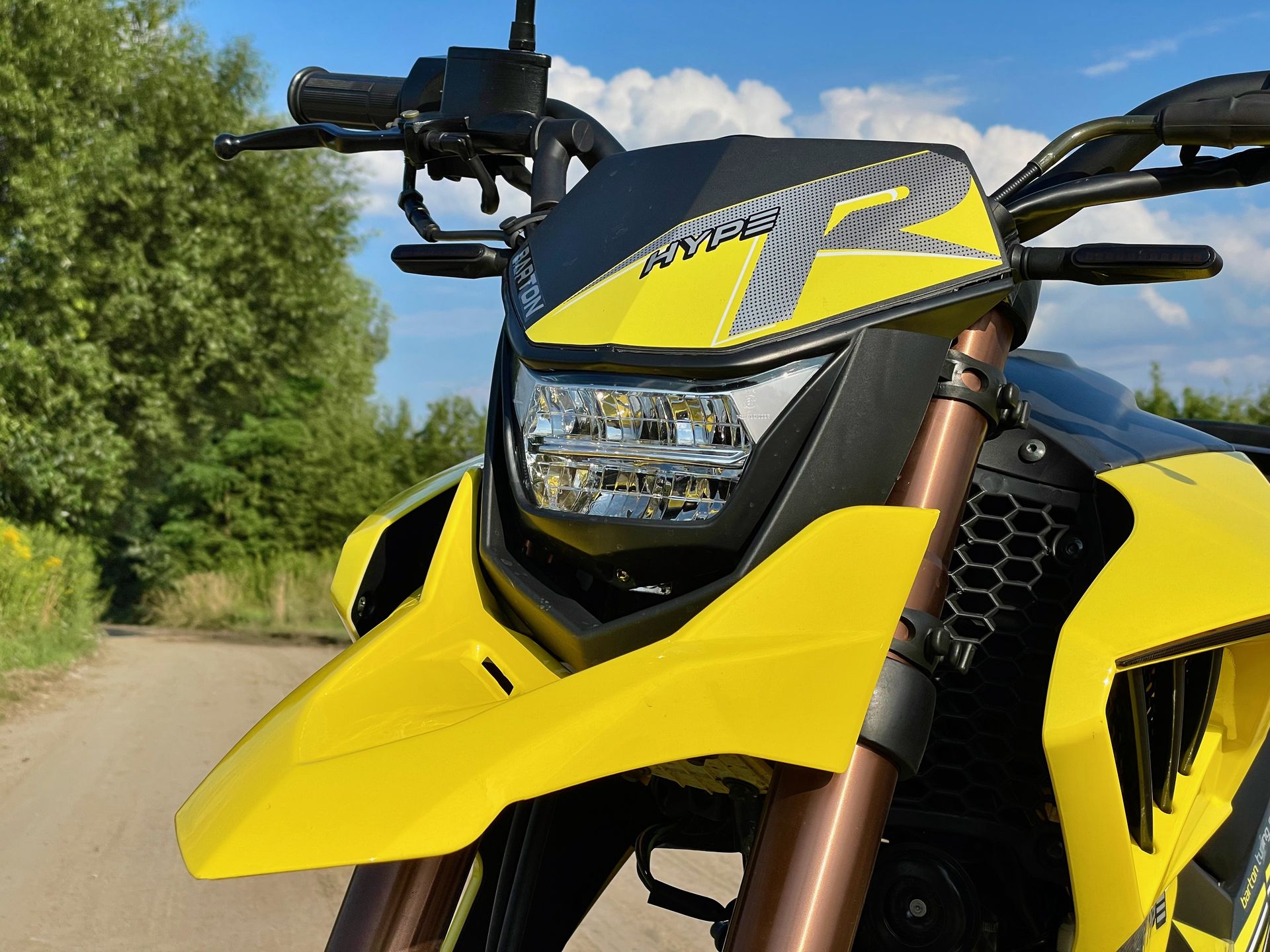 Barton Hyper 125