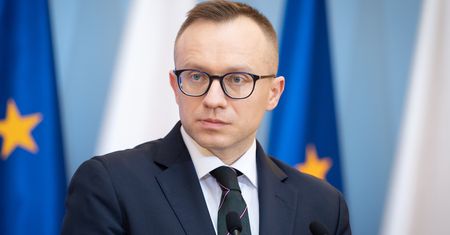 Wakacje kredytowe nie dla wszystkich? Wiceminister finansów komentuje