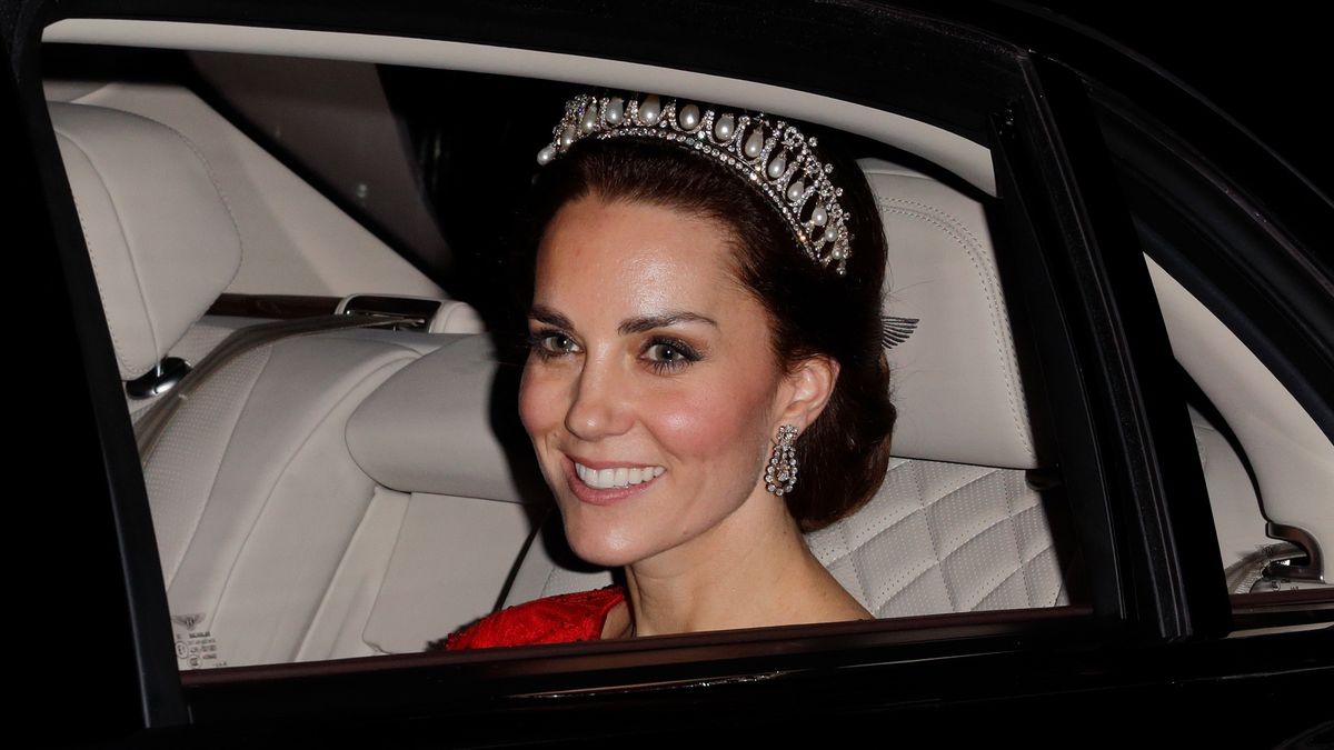 Ukochana tiara księżnej Kate ma 19 pereł