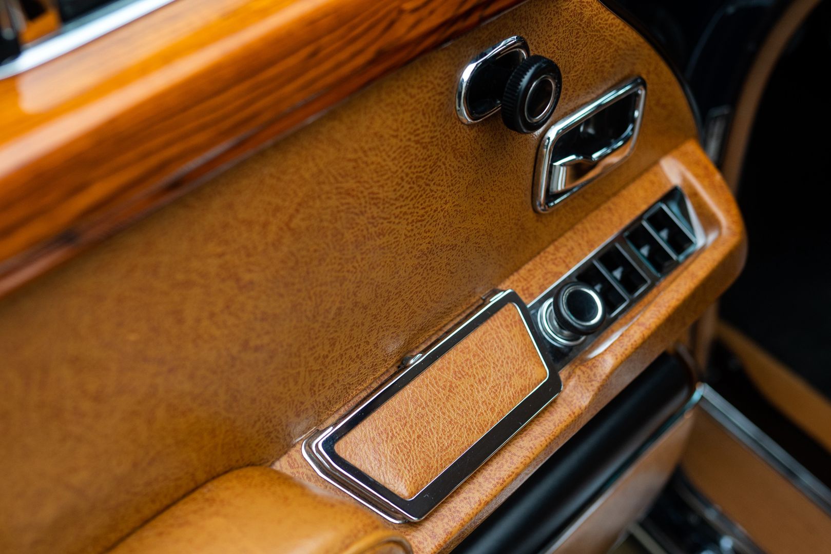 Mercedes-Benz 600 (W100)