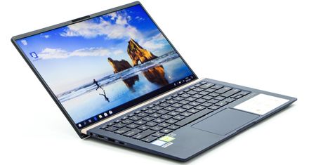 Asus ZenBook UX433FN - piękny, smukły i solidny ultrabook
