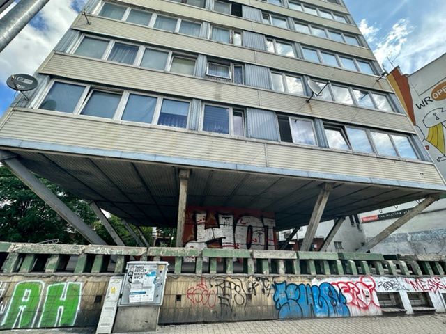 Trzonolinowiec we Wrocławiu. Tak wyglądają mieszkania   