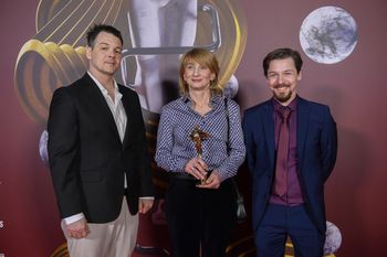 Wdowa po Stanisławie Sojce i jego synowie odebrali nagrodę. Czym zajmują się Antek i Janek?