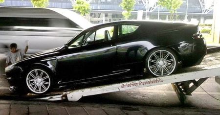 Opel Calibra zamieniony w Astona DB9!
