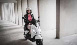 Włosi pokazali Piaggio 1. To elektryczny skuter z wyjmowanym akumulatorem