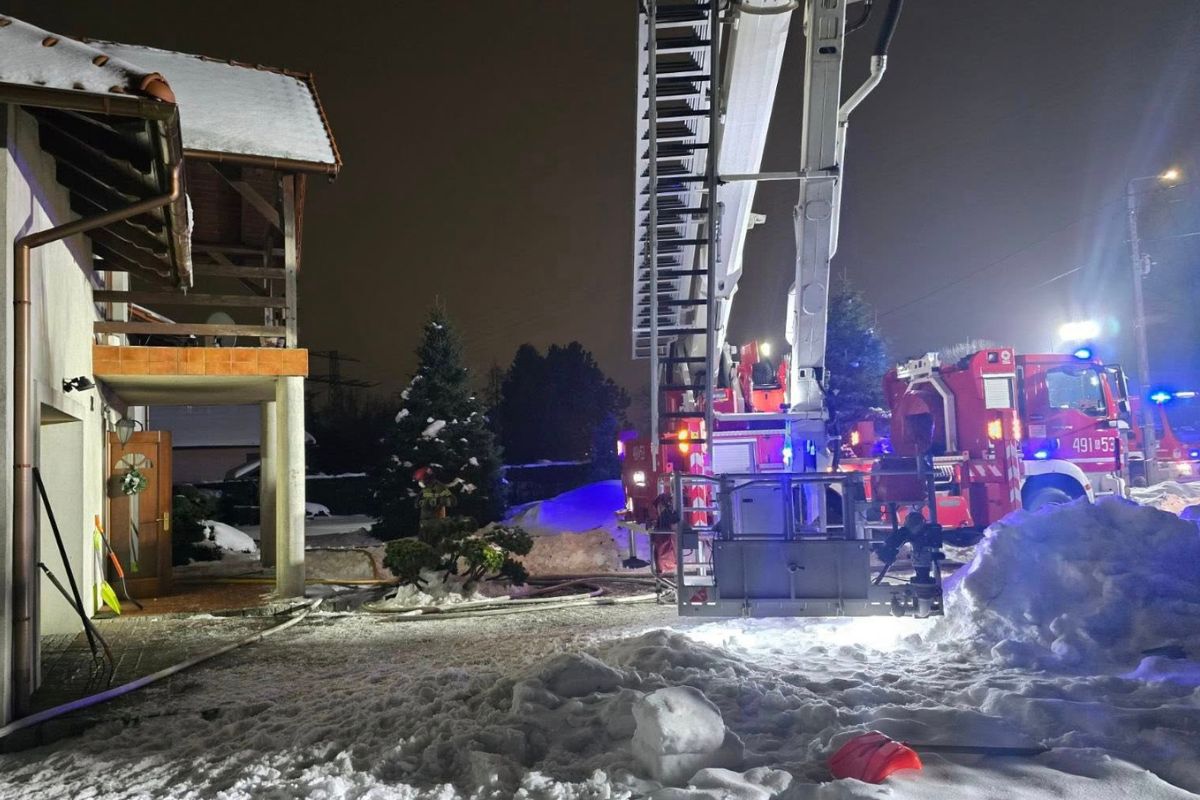 Pożar w domu dziecka w Nowym Dworze Gdańskim. Sąsiedzi ruszyli na pomoc