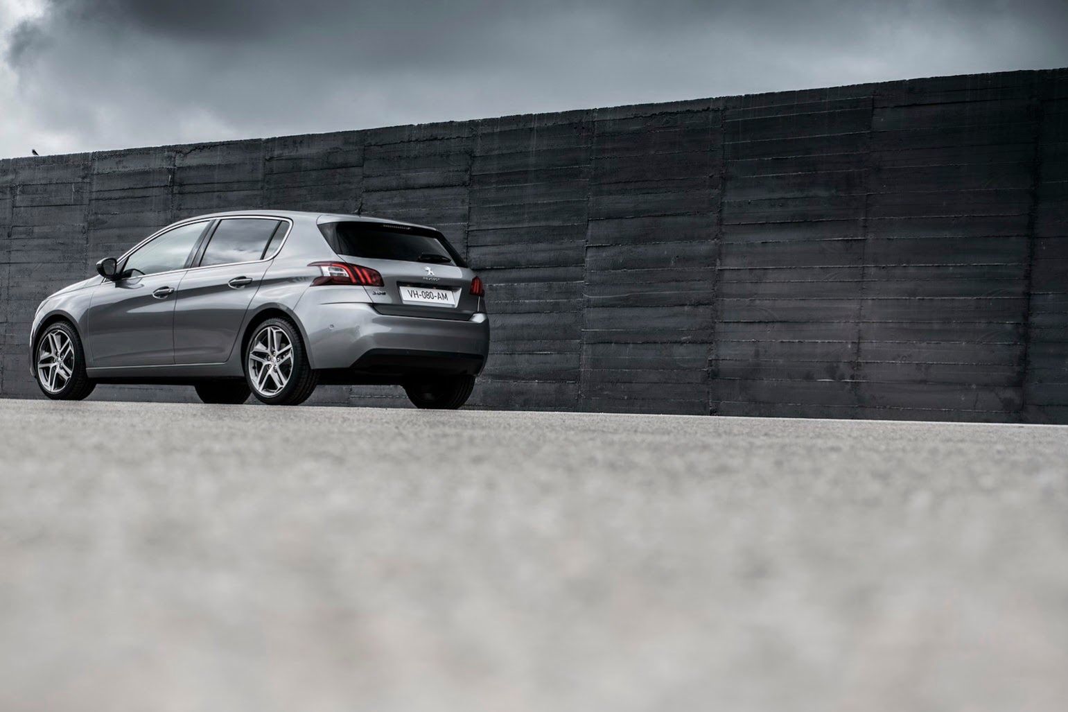 Nowy Peugeot 308 w obszernej galerii zdjęć 71