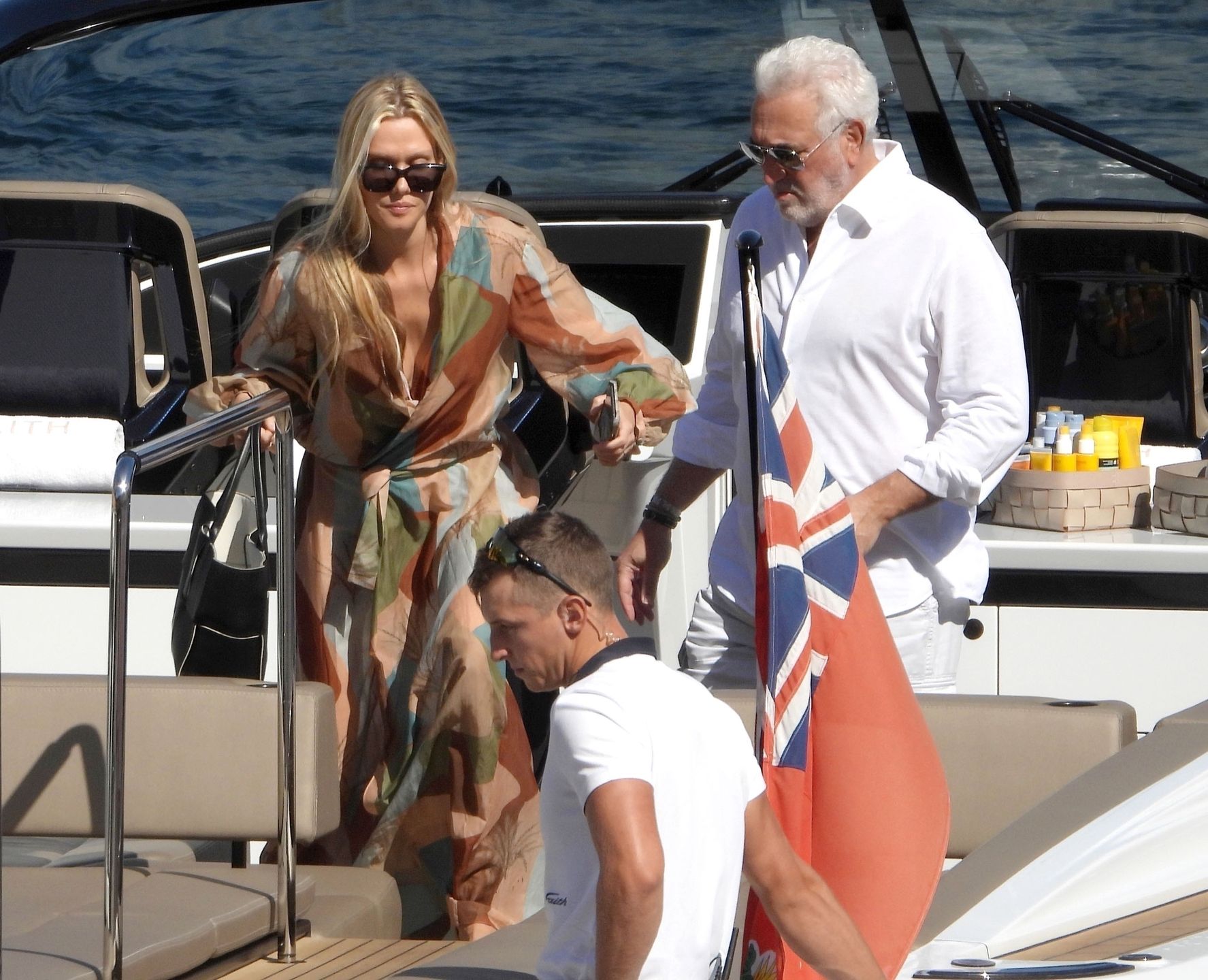 Lawrence Stroll na luksusowym jachcie ze swą młodsza o 30 lat żoną Raquel