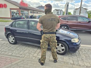 Gubin: Gruzin przemycał pięciu migrantów pod granicą. Po pościgu został natychmiast deportowany