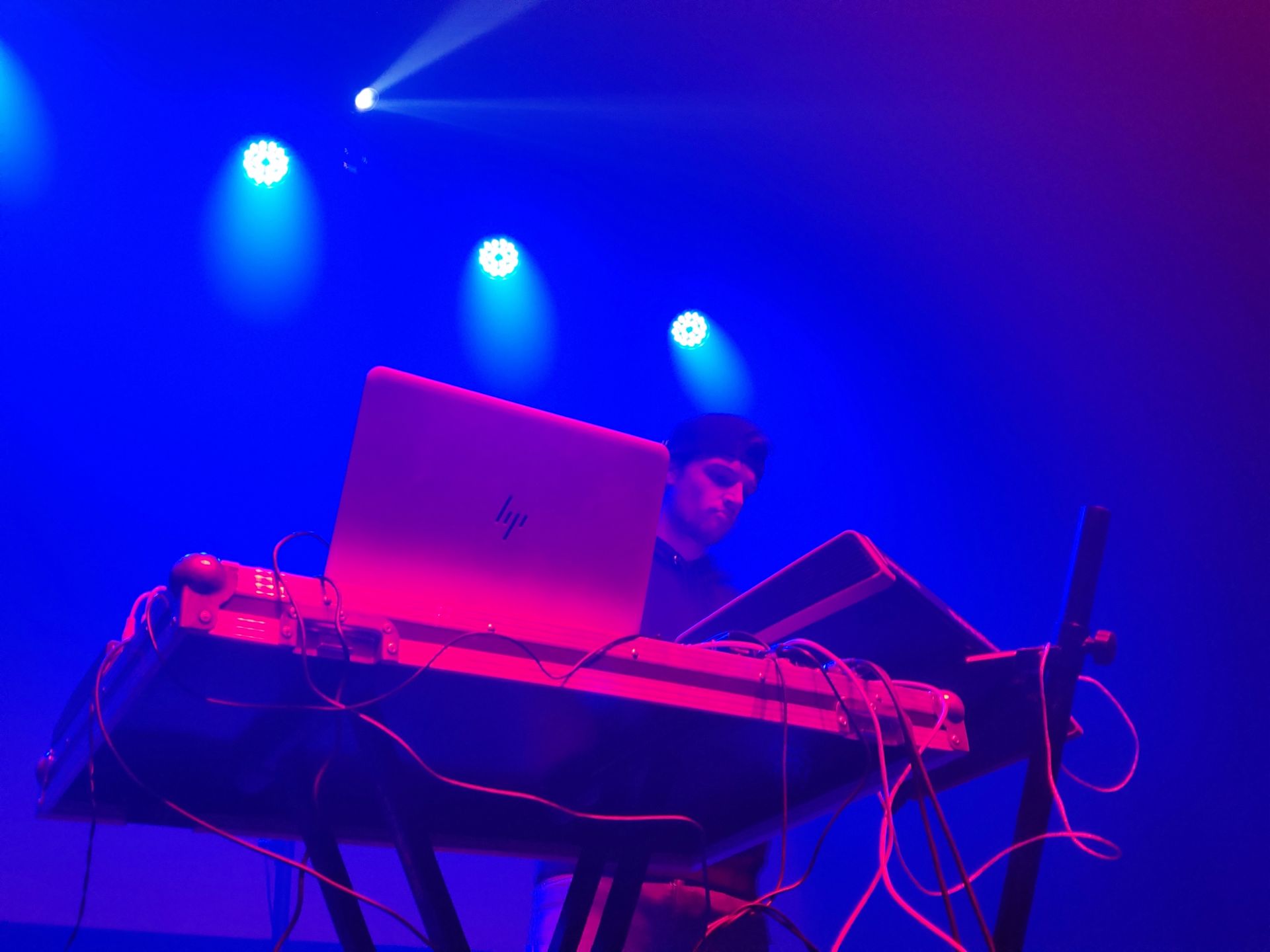 f/1,5, ISO 121, 1/101 s