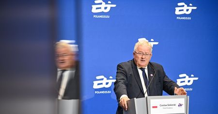 Kołodziejczak poza ministerstwem. Siekierski komentuje