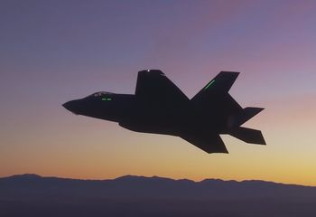 Iran chwali się zniszczeniem F-35. Zdjęcia świadczą o czymś innym