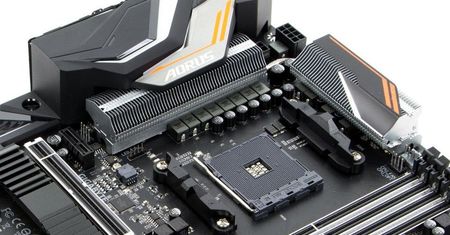 Ryzen 3000 - obejdzie się bez nowych płyt, ale producenci szykują nowe modele