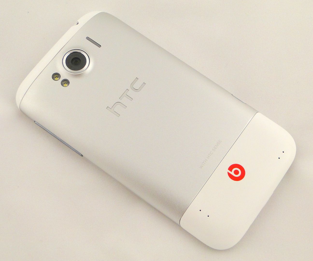 HTC Sensation XL - gdyby nie Sense... [test] 2