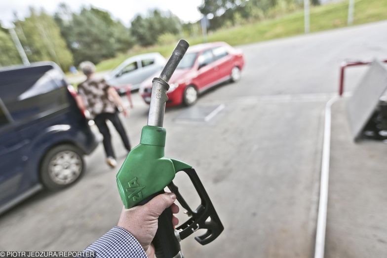 Druga majówka, z której teraz się cieszymy, jest i będzie droższa od pierwszej nawet o 30 gr na litrze.