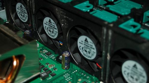 IBM montuje superkomputer chłodzony... ciepłą wodą 1