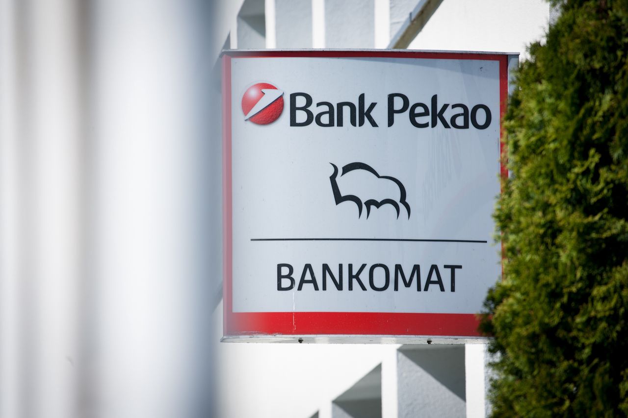 Bank Pekao S.A. ostrzega przed fałszywą aplikacją. Kradnie dane logowania - Bank Pekao S.A.