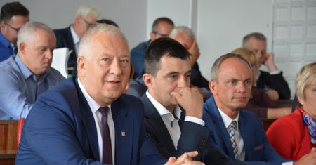 Prezydent Legnicy również zastraszany. Policja poszukuje autora anonimu