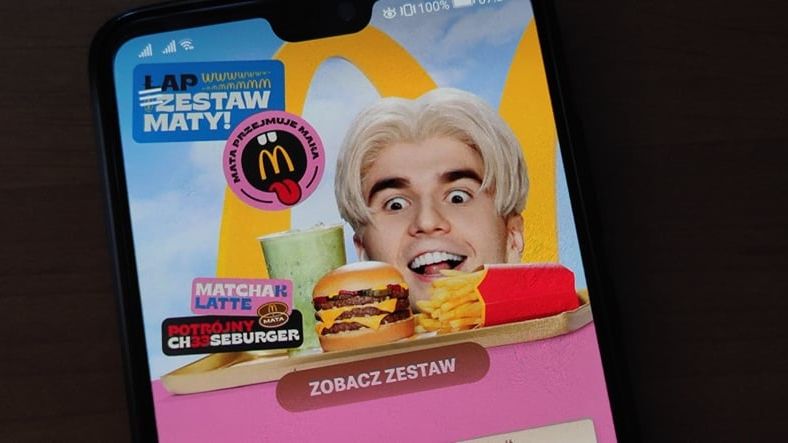 Zestaw Maty w aplikacji McDonald's