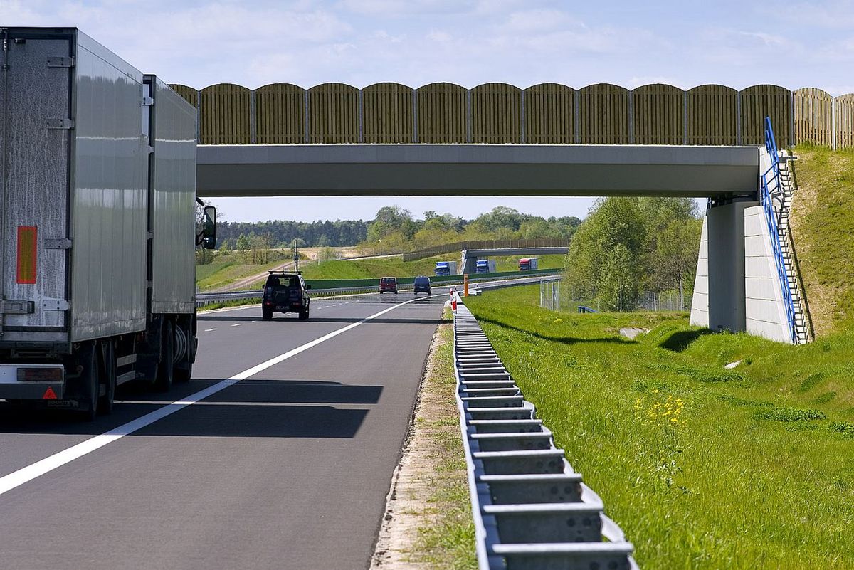 Niemcy: ukończono prace na autostradzie A12 do Polski