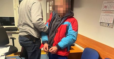 Oszukał starszą kobietę. "Odbierak" zatrzymany w Wołominie