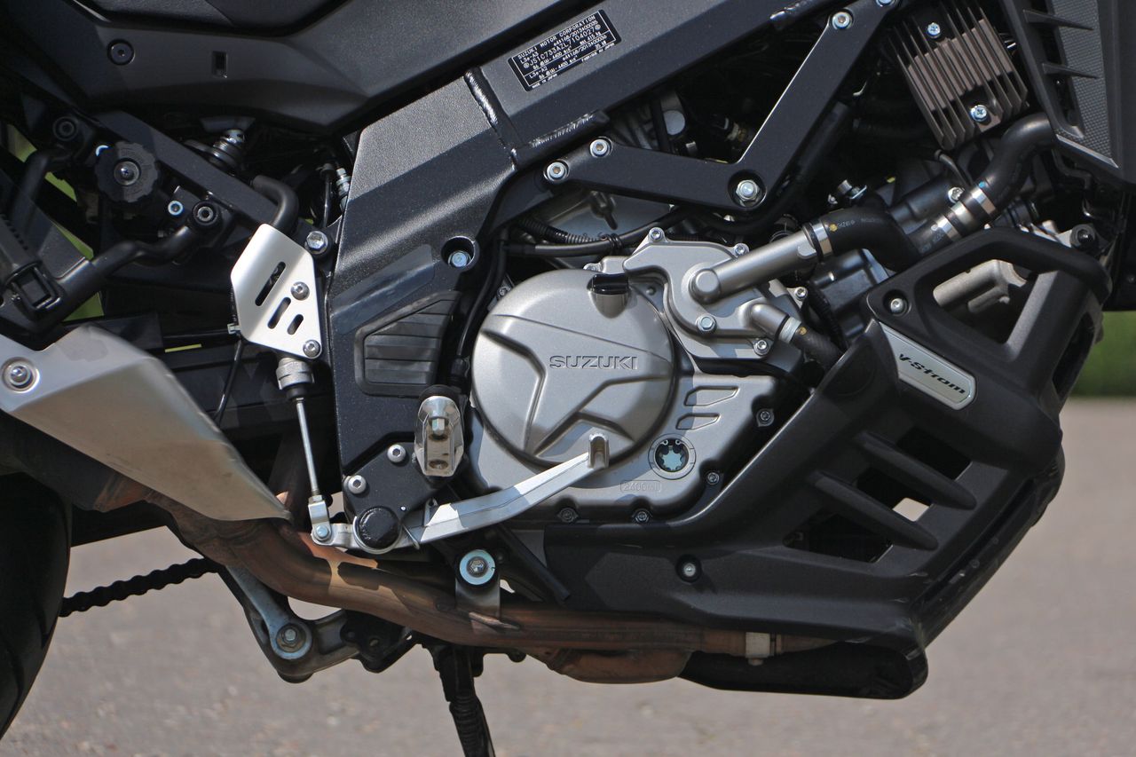 Suzuki V-Strom 650XT Travel Pack