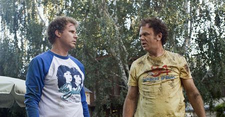 John C. Reilly i Will Ferrell jako Holmes i Watson